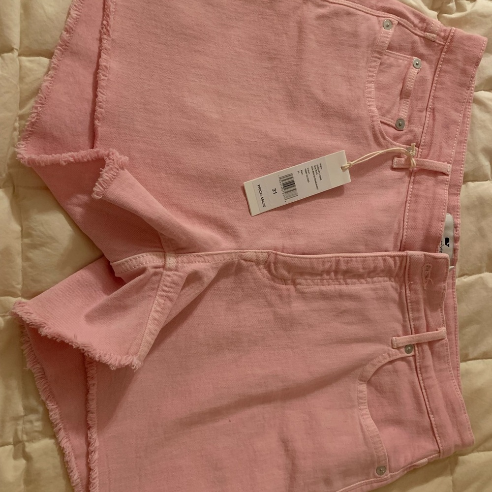 Vineyard vines pink jean shorts